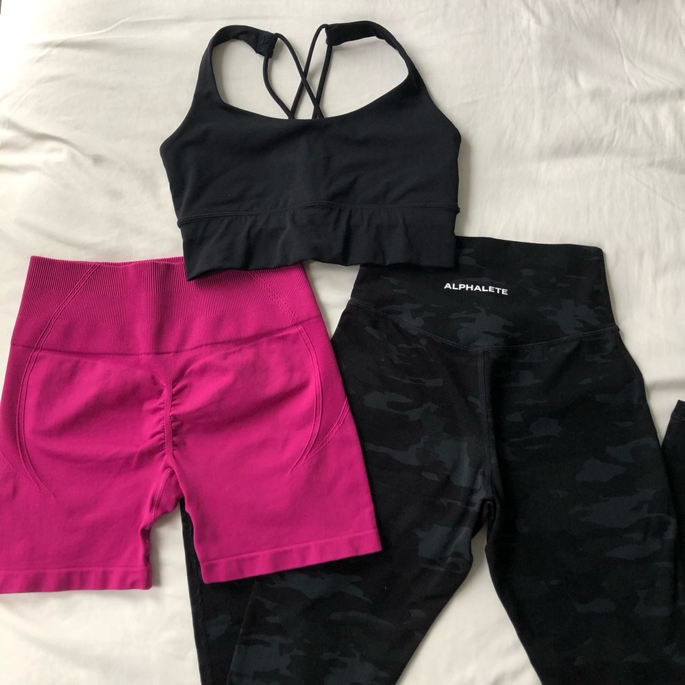 BUNDLE